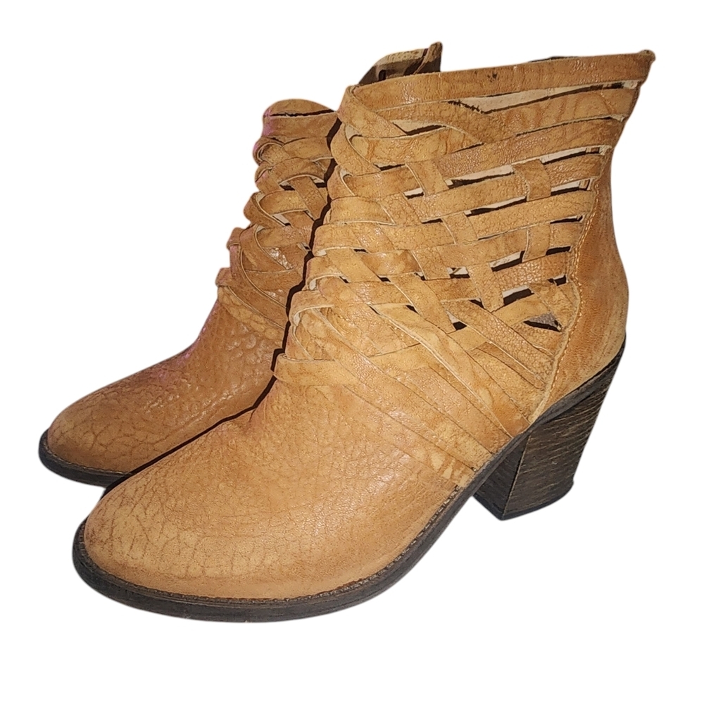 Free People Carrera Bootie, Women's 8.5​